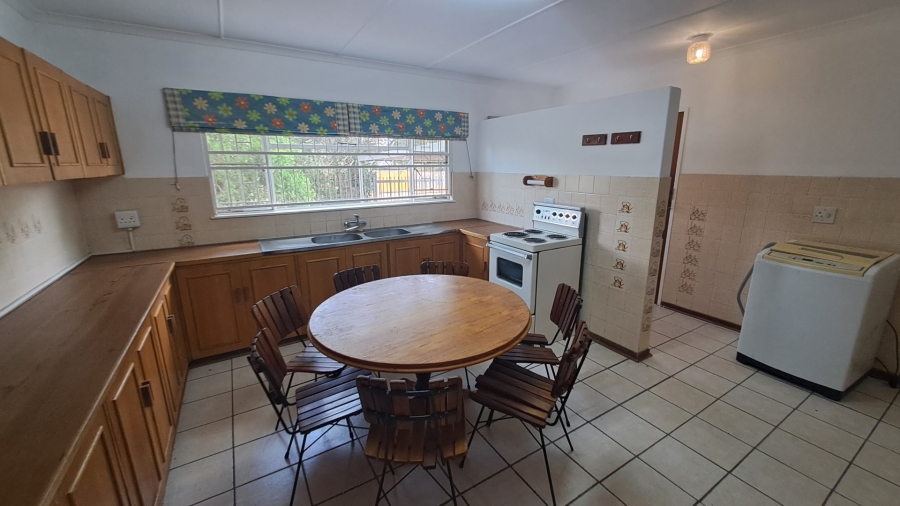 5 Bedroom Property for Sale in Universitas Ridge Free State